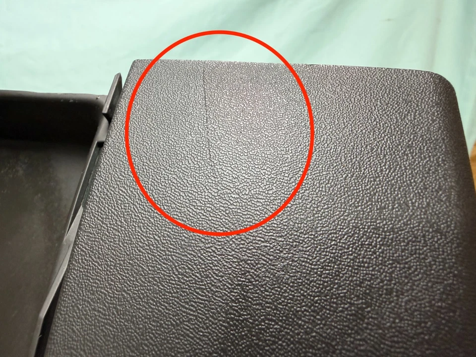 阅读 2005 - 2012 年日产 Xterra 中心仪表板收音机装饰边框环绕带通风口原始设备制造商 — 第 3/4 张图片