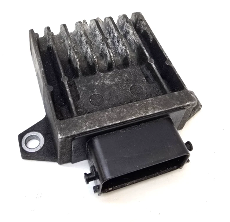 Módulo de control de transmisión Mazda 3 2010-2011 2,0 L 2,5 L TCM TCU L539 18 9E1 Foto 2 de 3