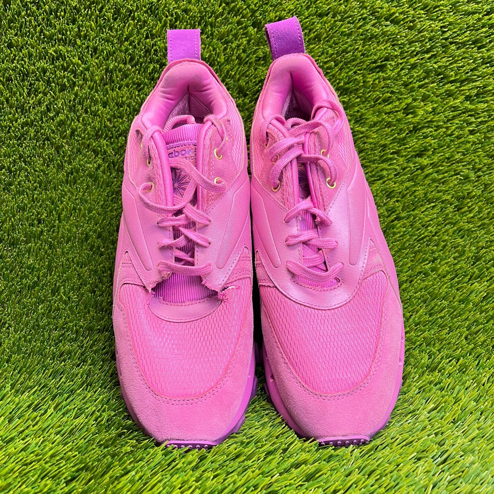 Reebok Classic Leather V2 Cardi B Womens Size 11 Purple Casual Shoes Sneakers thumbnail 6