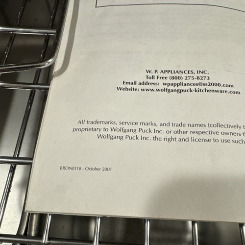 Wolfgang Puck Bistro Collection 18-Quart Portable Oven With Buffet Server Set - Picture 15 of 15