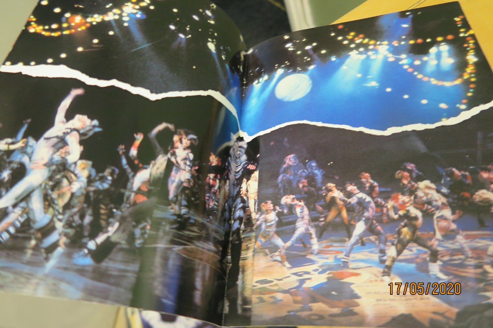 CATS WEST END SHOW SOUVENIR BROCHURE 1983 VERY EARLY. eBay