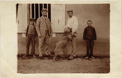 CPA AK Dog with a Man DOGS (1388356)