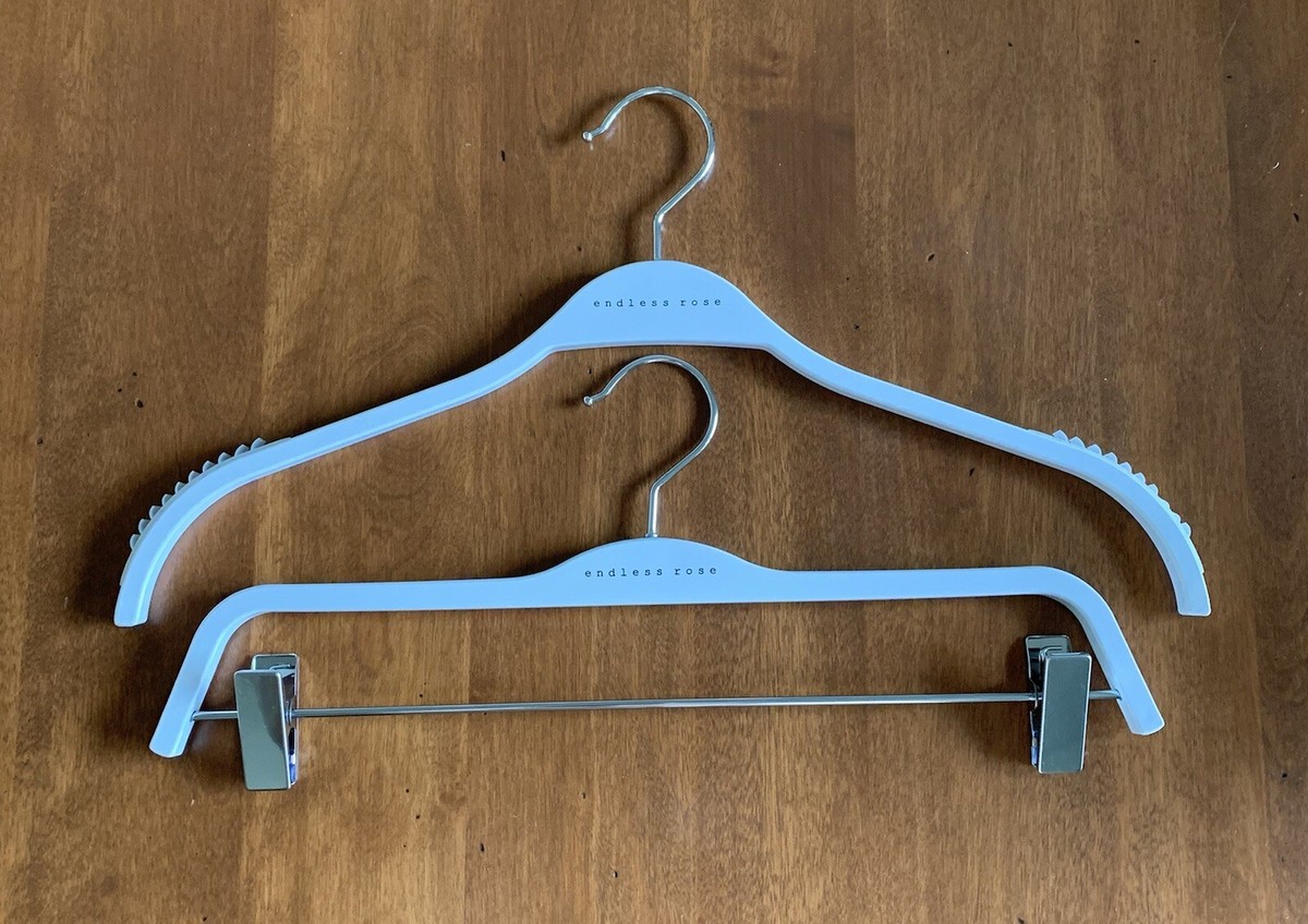 Velvet Hangers Best Wooden Clothes Hangers Buy Home Heaven Clothes