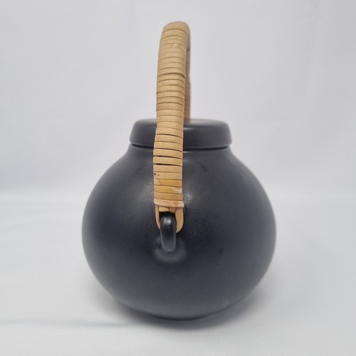 Vintage Ulla Procope Arabia Finland Pottery Small Black Teapot c1960's - Foto 7 di 20