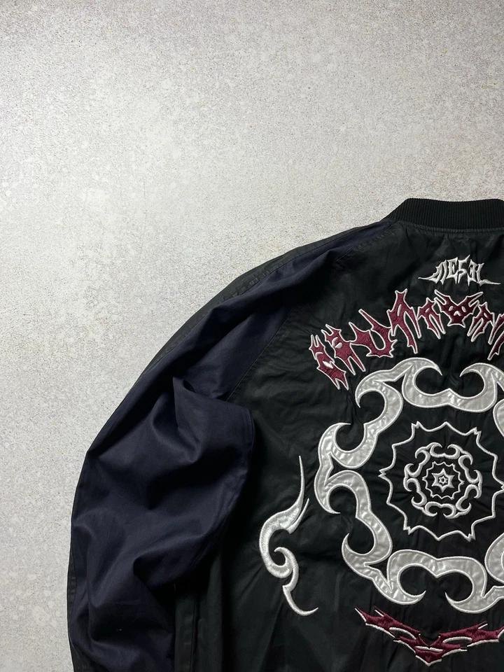 NWT DIESEL MEN'S D-IVORY-SP BLACK REVERSIBLE BOMBER JACKET IN TENCEL JACKET - Image 3 of 4