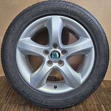1 original Skoda Fabia II Roomster Alufelge 6x15 ET43, 5J0601025A f&uuml;r 195/55 R15