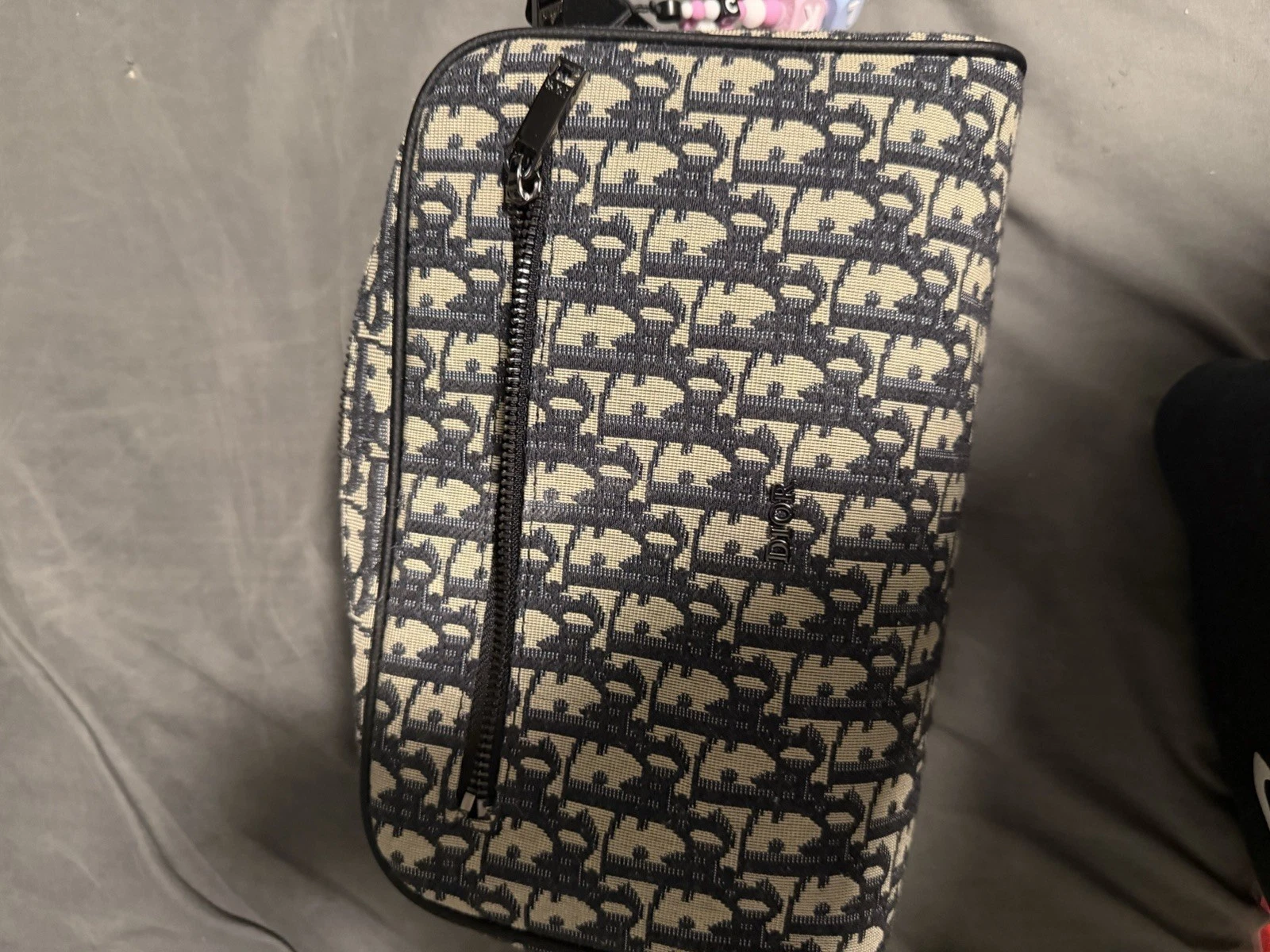 Dior — CHRISTIAN DIOR LINGOT TOILETRY BAG Grey Dior Oblique Jacquard