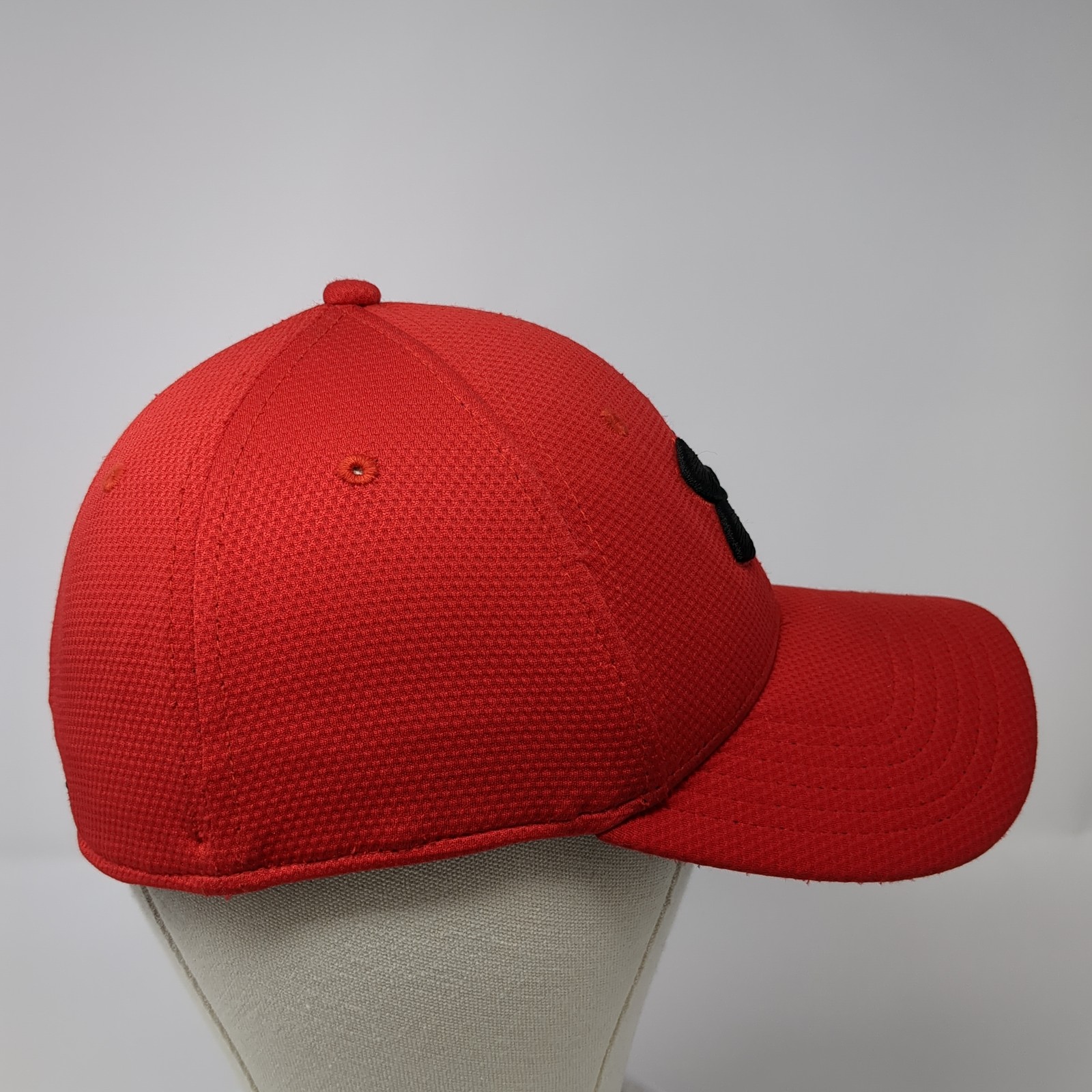 Under Armour Fitted Hat Solid Red Large Embroider… - image 5