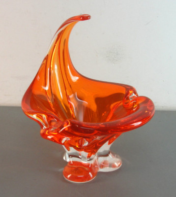 CHALET ART GLASS CIGAR ASHTRAY 50's BRIGHT ORANGE CENTERPIECE SIGNED CANADA VTG