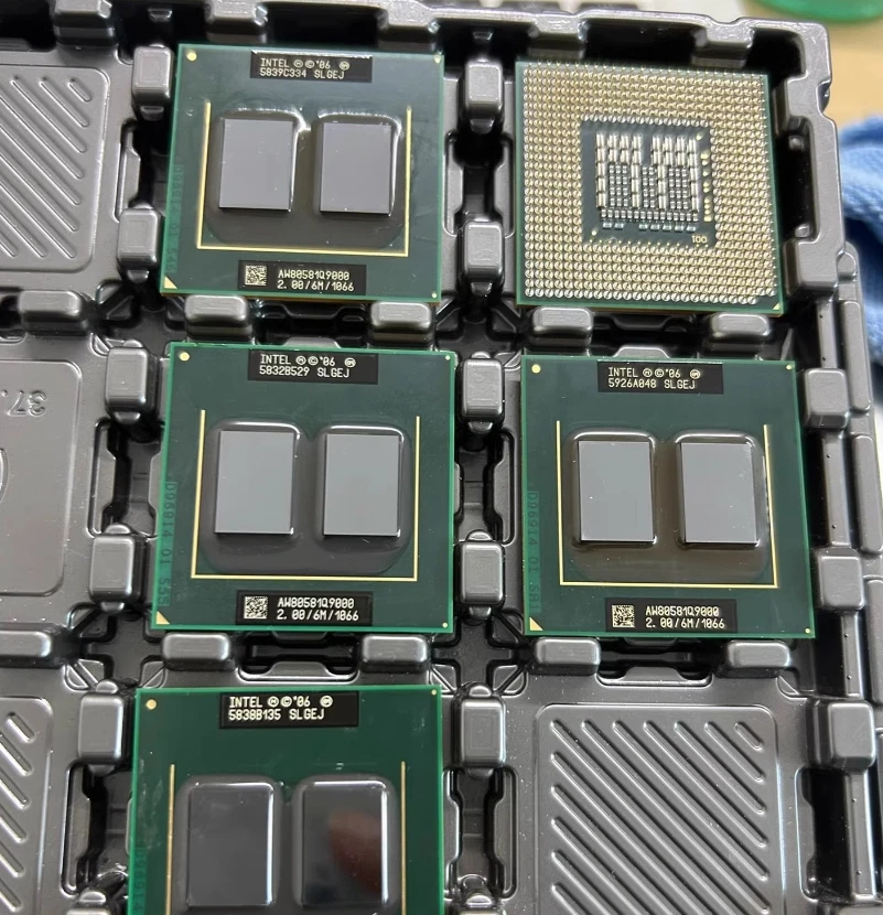 Intel Core 2 Quad Q9100 2.26GHz Quad-Core 12 MB 1066 MHz Notebook CPU Prozessor - Image 3 of 3