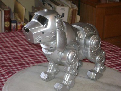 toy quest robot dinosaur