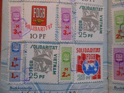 PRO VIETNAM   1971-81 FREE TRADE UNION  FDGB German book many solidarity  stamps