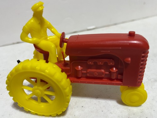 Vintage Marx Plastic Toys w Tractor, Plow,Disc,Hay Rake,Sickle Mower & Wagon - Picture 6 of 17