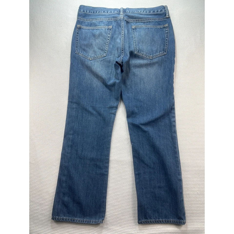 Men's Gap 33/30 Boot Cut Jeans - Image 4 of 4