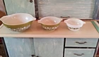 PYREX - 3 pc.  Green & White SPRING BLOSSOM Mixing, Nesting Bowl Set 444-442-441