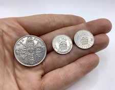 3 BRITISH SILVER COINS 1916 FLORIN & 1915 & 1918 SIXPENCES *TOTAL WEIGHT 17g*