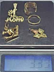 FIVE 10K SOLID YELLOW GOLD , MIX ANTIQUE GOLD PIECES, OZIE GOLD, BLACK HILLS GOL