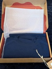 Isobaa Men's Merino Wool Knit Sweater Size M Navy/Denim
