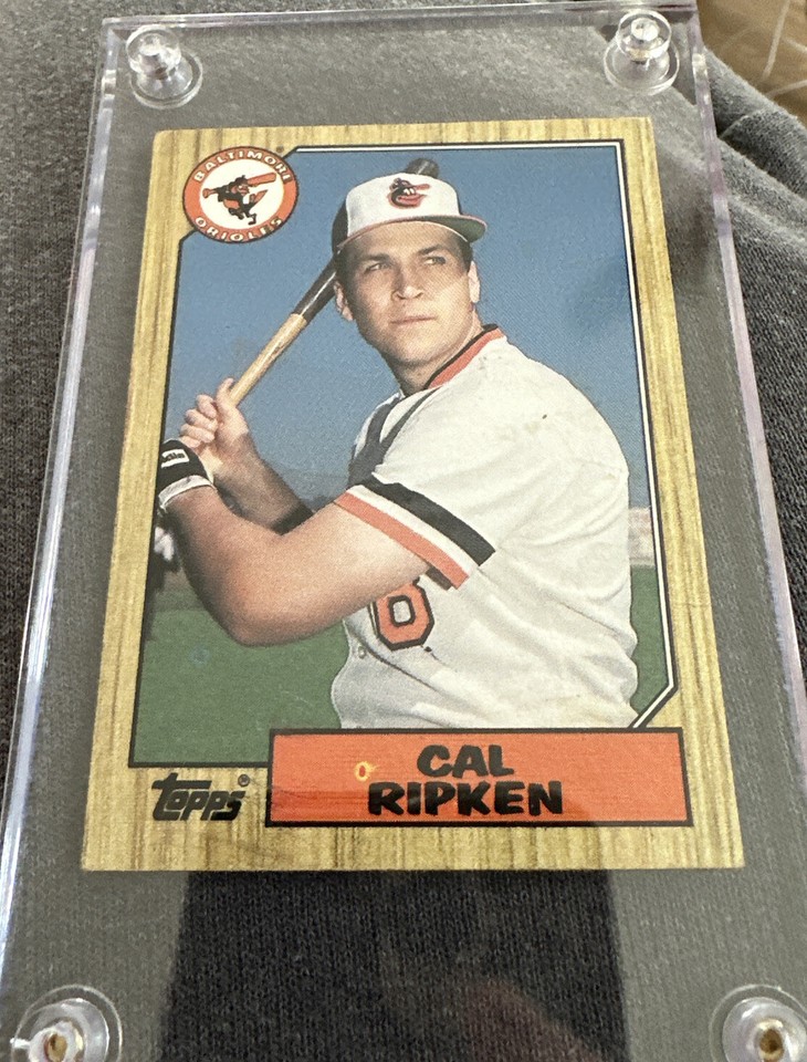 (1)1987 TOPPS CAL RIPKEN PAINT ERROR #784 BASEBALL CARD. | eBay