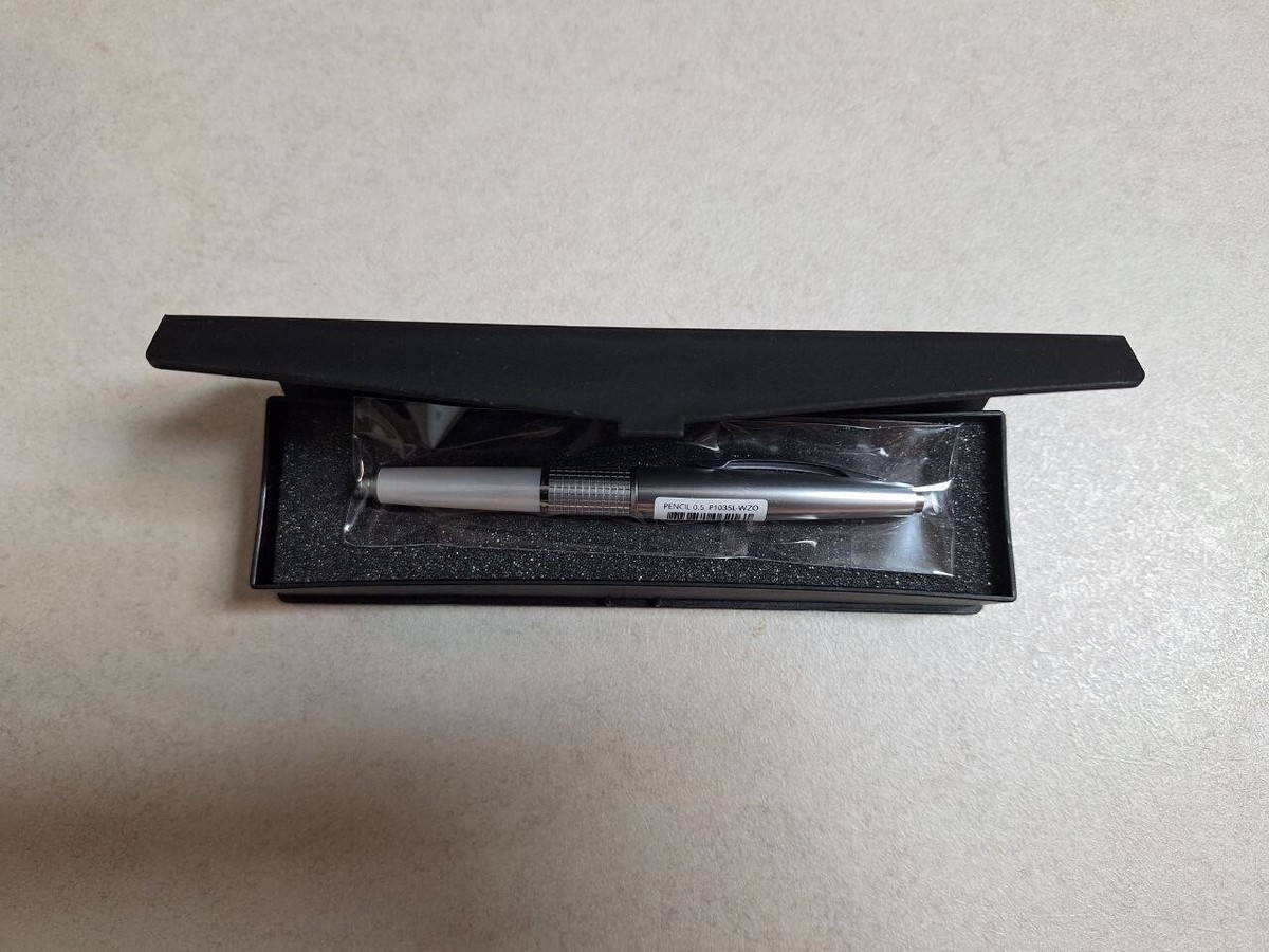 Pentel Kerry Vulpotlood met Deksel 0,5mm Roze