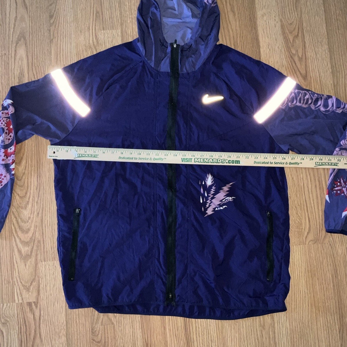 Nike “Chinese Dragon” Running Windbreaker Jacket in Purple