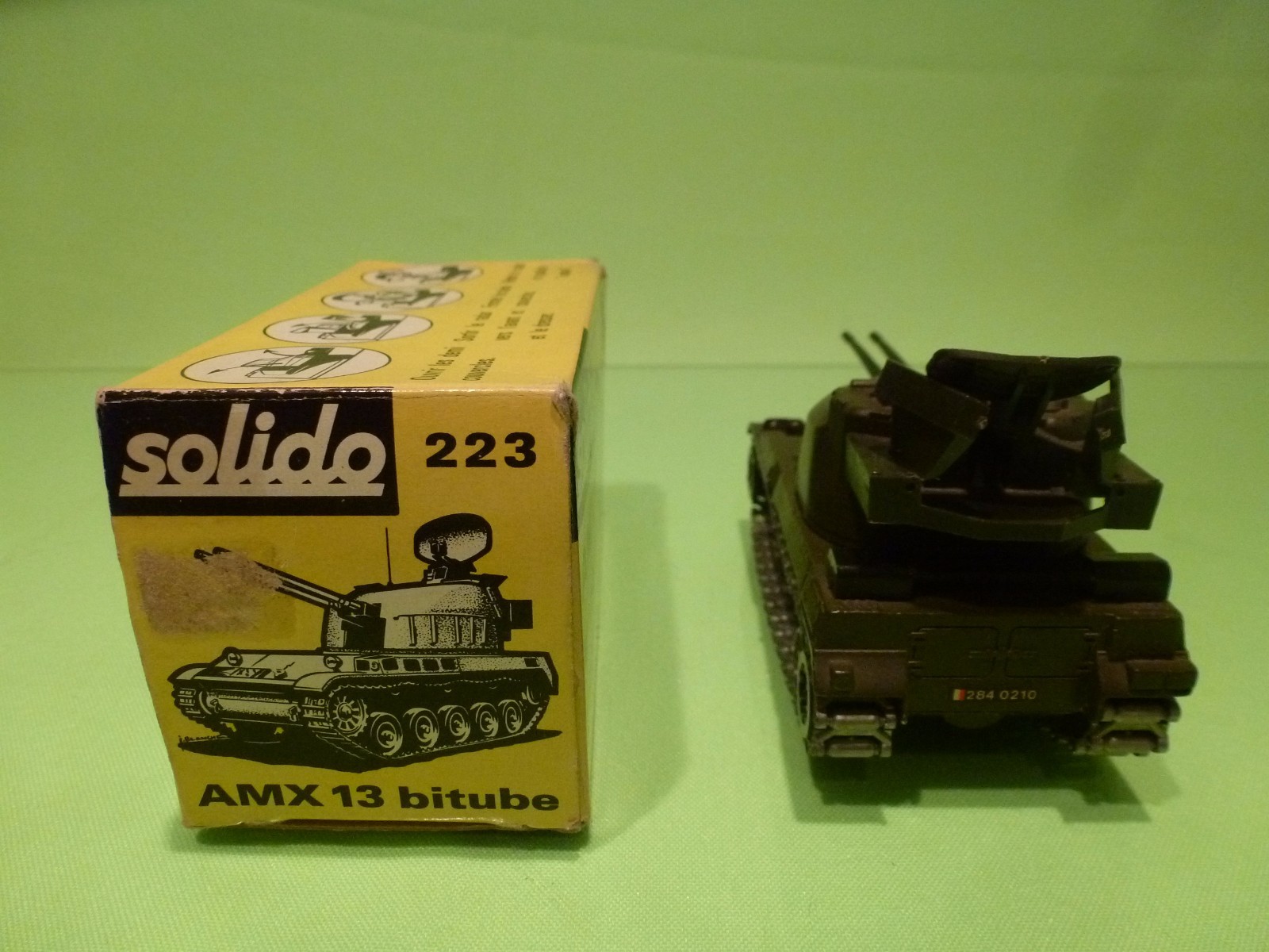 Solido Militaire Armée B 1/50 - Char Tank AMX 13 90mm Hombourg ref 230