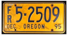 Oregon 1995 RENTAL TRAILER License Plate F/R 5-250 w/ U-Haul Sticker!