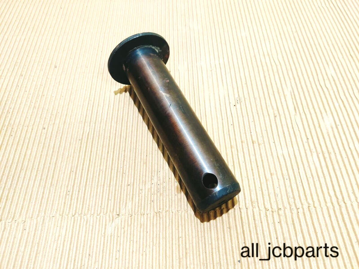 JCB BACKHOE - LOADER BUCKET PIVOT PIN (PART NO. 911/20600 646