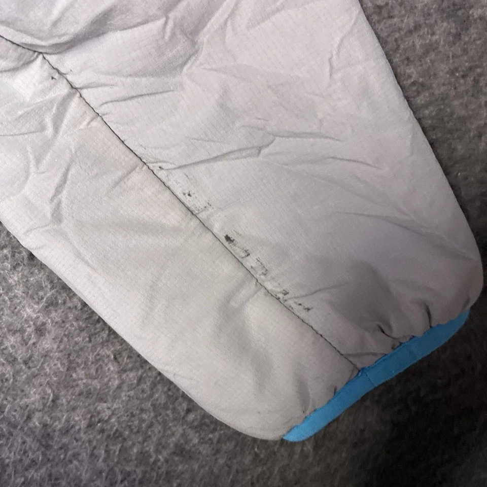 Patagonia Men’s Nano Air Puffer Hoody Drifter Grey Gray Blue Medium Jacket - Image 4 of 4