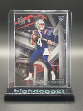 2022 Panini Chronicles - Gridiron Kings Bailey Zappe #GK-22 (RC)