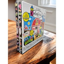 Colorforms The Original Classic Picture Toy Farm  Pets Reusable Shapes Fun NEW