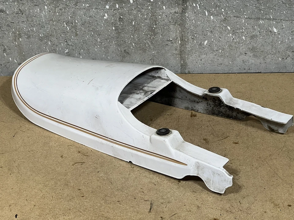 Carenado de sección trasera Kawasaki KZ900 KZ1000 cola de pato pico de pato Foto 4 de 4