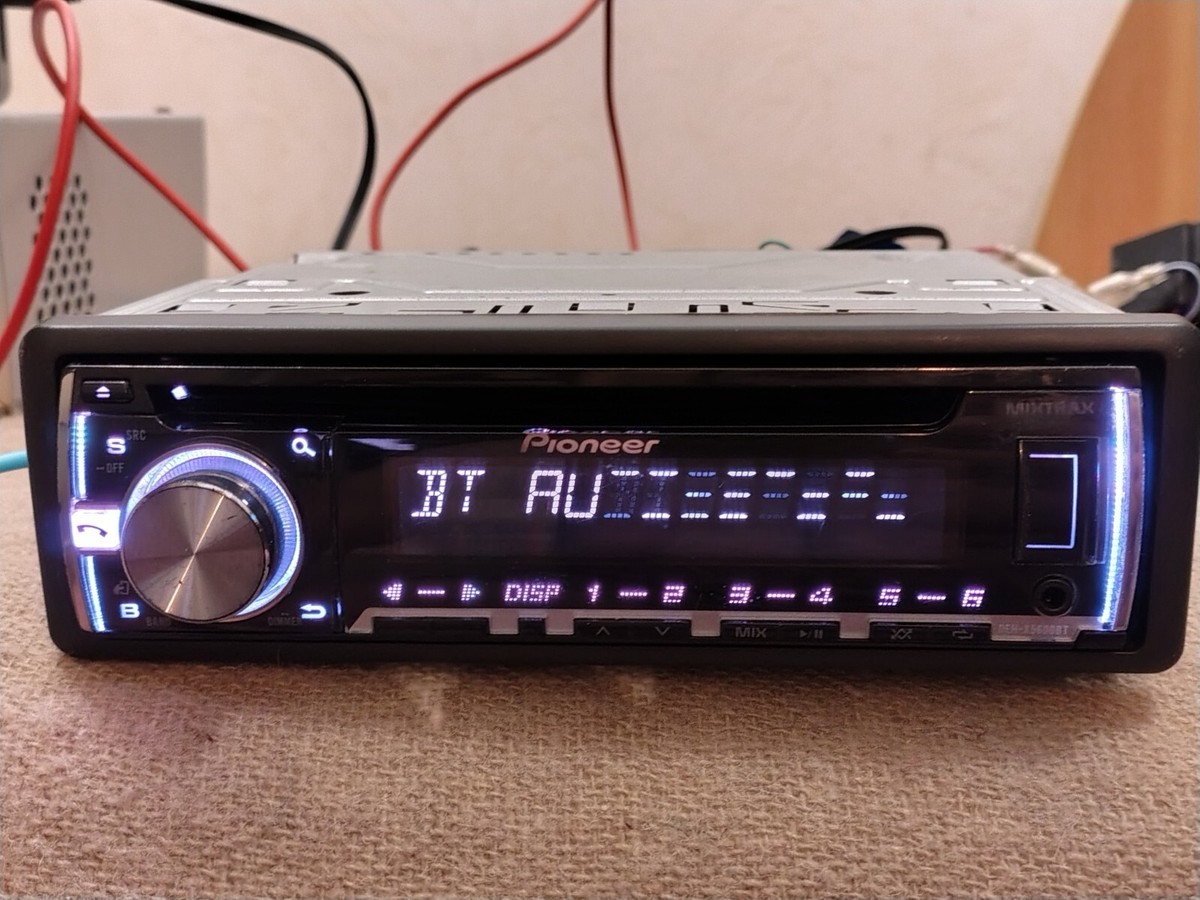 【良品！】Pioneer(パイオニア) DEH-5600 Pioneer DEH X5600BT Car Stereo Mobile Media Station Fully Working