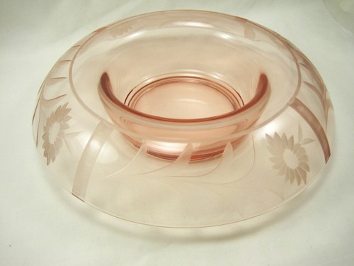PINK DEPRESSION ETCHED GLASS CANDY CONSOLE BOWL VINTAGE DISH ROLLED EDGE XLNT!! - Picture 5 of 10