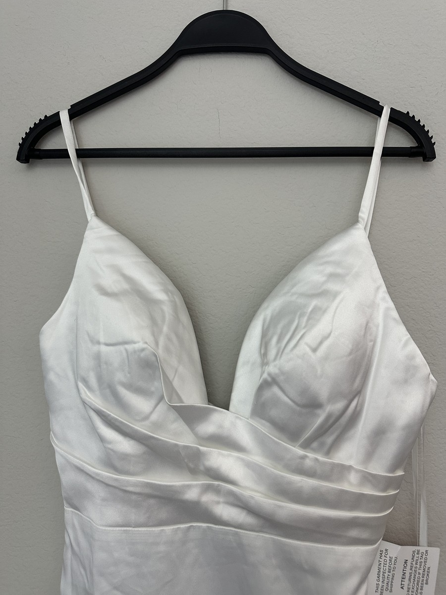 Ieena Mac Duggal White Spaghetti Straps V-Neck Cocktail Dress