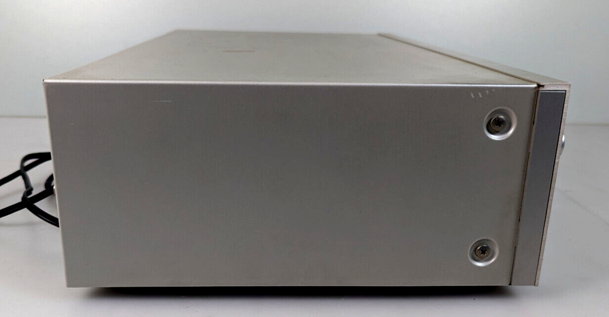 アンプ Technics SH-8030 Technics SH-8030の仕様 テクニクス