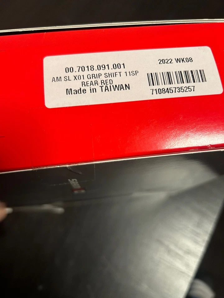 New SRAM X01 11s Grip Shifter Red/Black NEW - Image 3 of 3