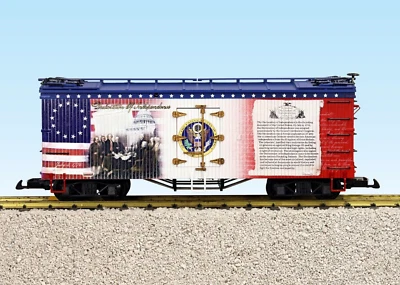 USA Trains G Scale R16058 THE DECLARATION OF INDEPENDENCE Patriotic Box Car - Image 1 of 3