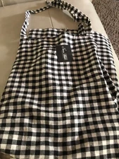 New With Tags Vatican Homes Adjustable Apron Size 24 X34 Inches