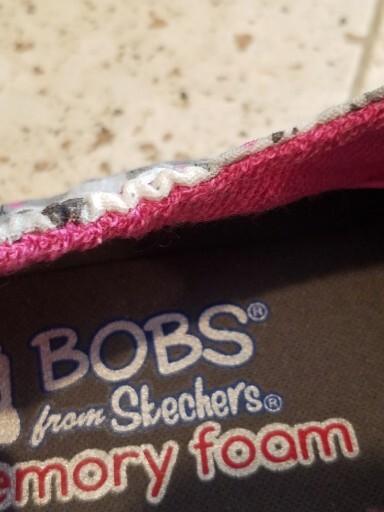 BOBS FROM SKECHERS.   CATS CATS CATS CATS CATS      SLIP ON SNEAKERS 8.5
