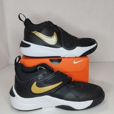 Nike - Team Hustle D11 - Youth Basketball Shoes - Black/Gold