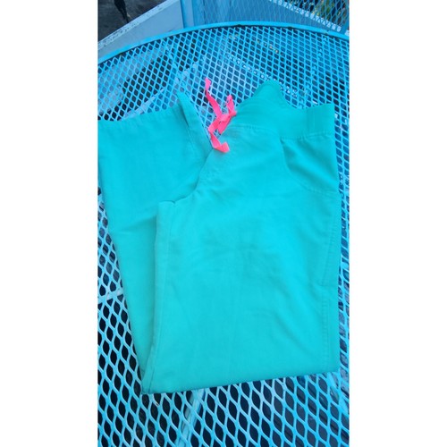 FIGS scrub bottoms size XS/P