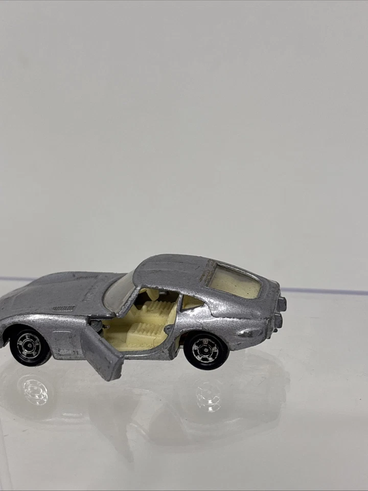 Toyota 2000-GT Silver Grey No 5 TOMICA TOMY 1:60 Diecast Japan 1974 1:64 - Image 4 of 4