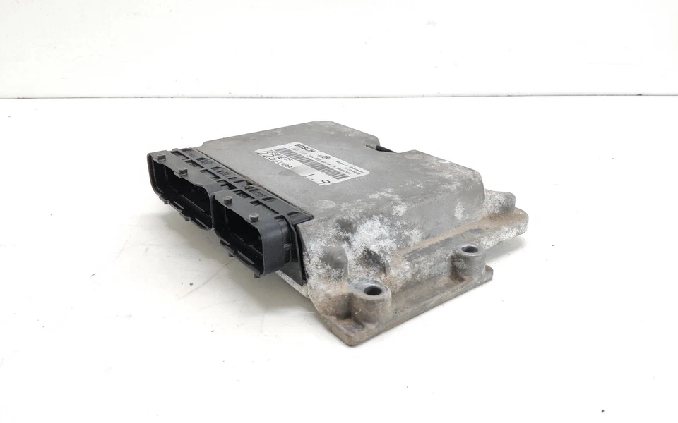 CENTRALINA MOTORE PER FIAT Doblo Cargo 73501235 Diesel 1.9 (00>05) - Immagine 2 di 4