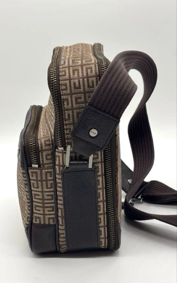 Givenchy shoulder bag Monogram canvas and leather brown thumbnail 2