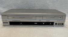 Sylvania SRDV495 VHS / DVD Recorder Combo 4 Head Hi-Fi No Remote Tested/Works