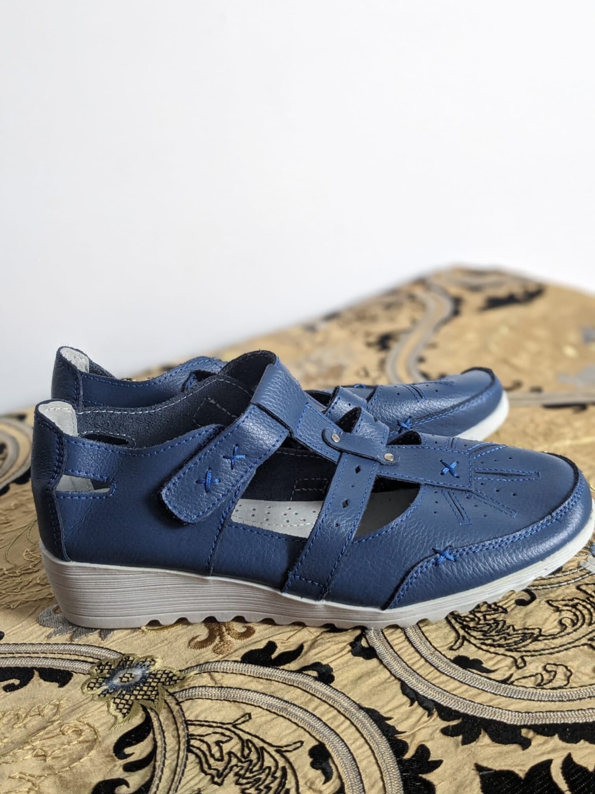 Nuevos zapatos de cuña Heavenly Suelas azul marino Reino Unido 7 dama mayor
