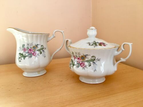 China Porcelain jug and sugar bowl with lid. Chodziez Polish -Poland  - Picture 1 of 6
