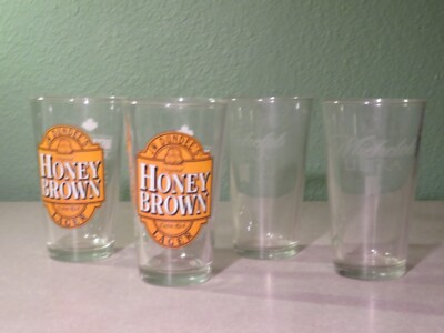 JW Dundee's Honey Brown Pint Glasses Brewmaster's + Michelob Ultra - 2 Set of 2