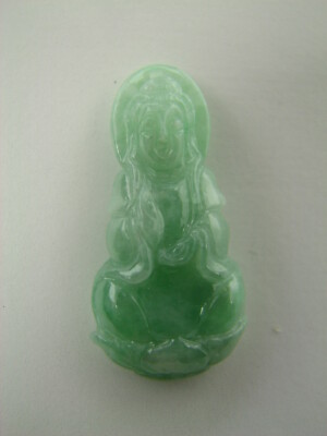 Echte natürliche durchscheinende grüne Jade Anhänger Guanyin Kwan Yin #G412